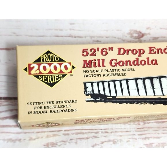 Proto 2000 Series HO Scale Factory Assembled 52’ 6” Drop End Mill Gondola Train - Picture 14 of 15